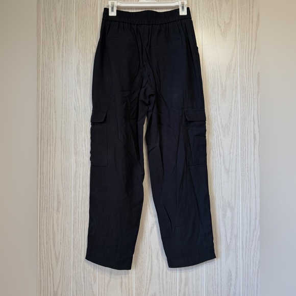 A New Day Women’s Super Soft Cargo Lounge Pants with Pockets – Size Small – NWT - Picture 4 of 5